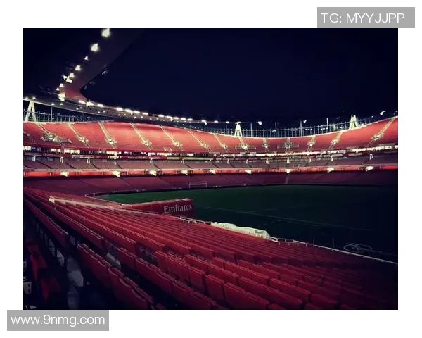 伊泽尔主场迎战甘冈双方争夺关键三分的激烈对决