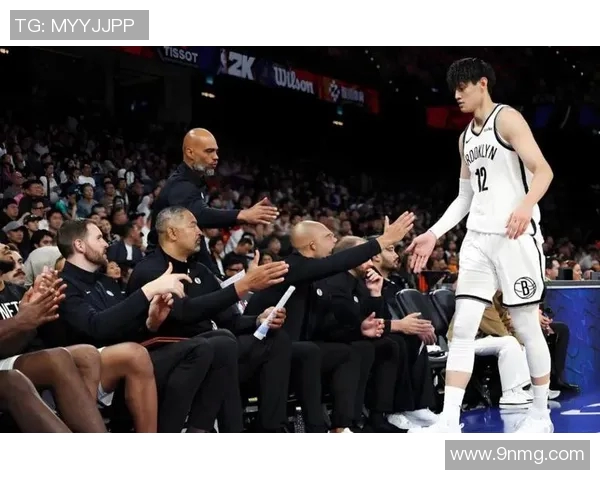 快船与篮网激战正酣1月23日精彩对决引发球迷热议