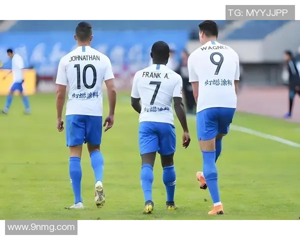 申花与华夏幸福的精彩对决回顾与分析全场亮点与战术解析 申花与华夏幸福的精彩对决回顾与分析全场亮点与战术解析