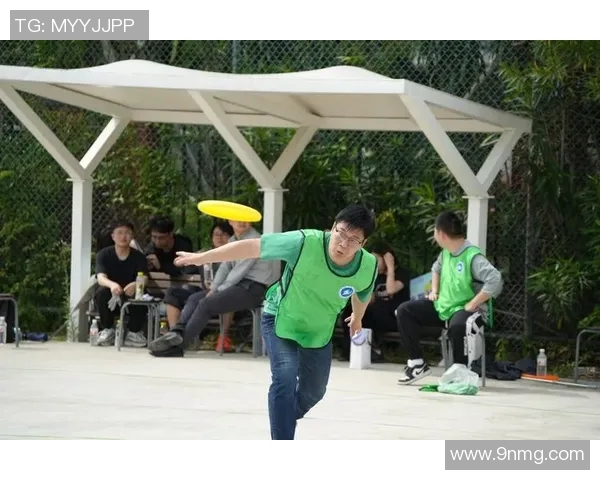 飞盘精神：上海飞盘队的拼搏历程与团结故事