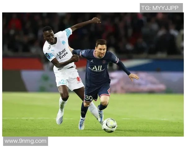 马赛主场迎战巴黎圣日耳曼双方争夺法甲冠军争先恐后 马赛主场迎战巴黎圣日耳曼双方争夺法甲冠军争先恐后