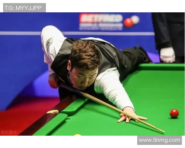 颜丙涛与宾汉姆激战正酣谁将赢得这场精彩的斯诺克对决 颜丙涛与宾汉姆激战正酣谁将赢得这场精彩的斯诺克对决